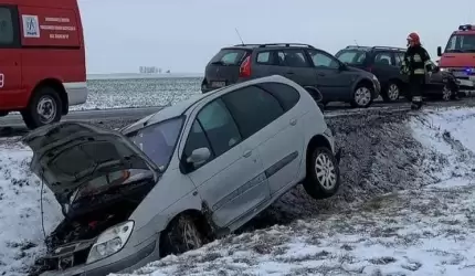 Zderzyły się 4 samochody. Są utrudnienia na drodze