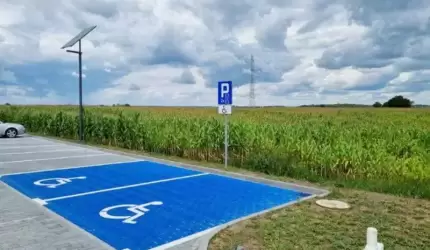 Parkuj i jedź. Parking w Czernej już gotowy