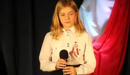 Patriotyczny wieczór w szkole w Rakoszycach