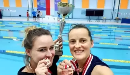 Średzka policjantka na Mistrzostwach Polski Służb Mundurowych w Pływaniu