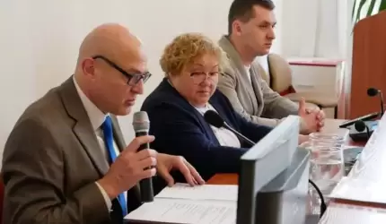 Styczniowe obrady powiatowej rady