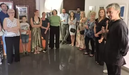 Małe Święto Fotografii. Wernisaż wystawy w średzkiej bibliotece