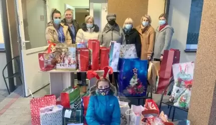 Gwiazdka dla Seniora w Szkole Podstawowej nr 3 w Środzie Śląskiej