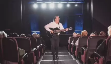 Koncert Janusza Cedro dla średzkich seniorów