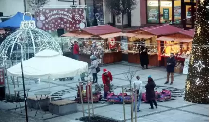 Stragany pełne cudeniek i pyszności czyli Średzki Jarmark Bożonarodzeniowy