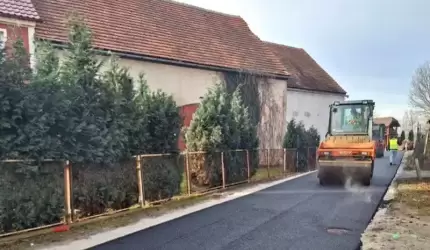 Kolejny tydzień z inwestycjami drogowymi na terenie Gminy Udanin dobiega końca