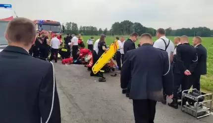 W drodze na Święto Strażaka pomogli poszkodowanym w wypadku