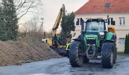 Rozpoczęła się budowa basenu w Malczycach