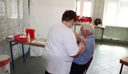 Ostatnie szczepienia przeciw grypie i covid-19