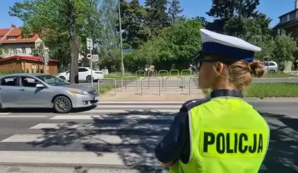 W długi czerwcowy weekend spotkamy więcej policjantów na drogach