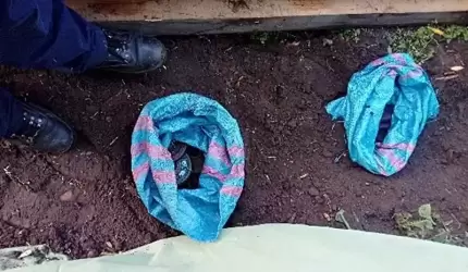 Okradli siłownię. Fanty ukryli w workach i zakopali w ziemi