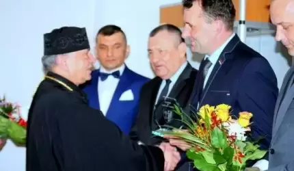 Pięć osób otrzymało tytuł „Zasłużony dla Powiatu Średzkiego”