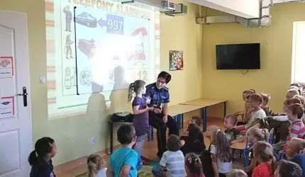 Średzka policjantka spotkała się z przedszkolakami