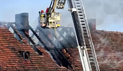 Tragiczny pożar w Ciechowie - rodzina straciła dach nad głową
