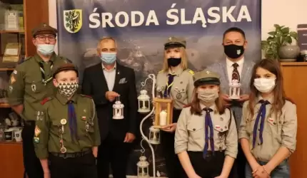 Betlejemskie Światło Pokoju w Środzie Śląskiej