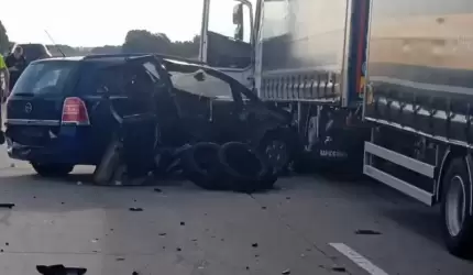 Kolizja na autostradzie i pożary [raport strażaków]