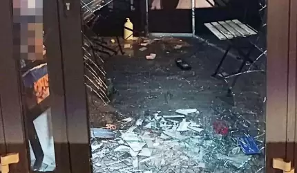 Włamali się do jednego ze średzkich barów, ukradli głośnik i kasetkę z pieniędzmi