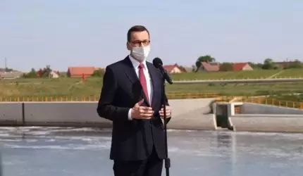 Wizyta Premiera Morawieckiego na stopniu wodnym w Rzeczycy (wideo)