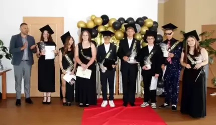 Pożegnanie klas ósmych w Ujeździe Górnym