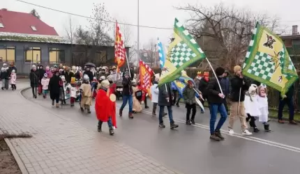 Kolorowy orszak przeszedł ulicami Lutyni