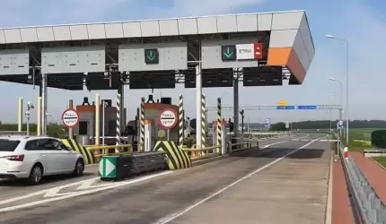 Zniesienie opłat za przejazdy pojazdów lekkich po państwowych autostradach od lipca