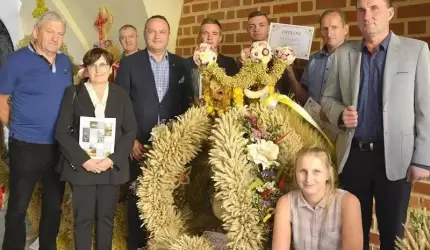 Powiatowe konkursy dożynkowe na najciekawsze stoisko i najpiękniejszy wieniec