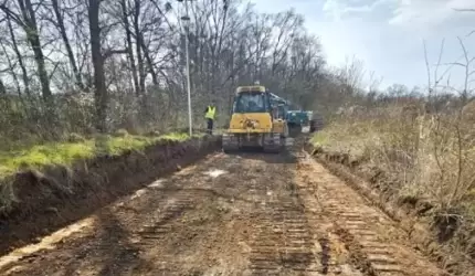 Rozpoczęto przebudowę dróg w Księginicach