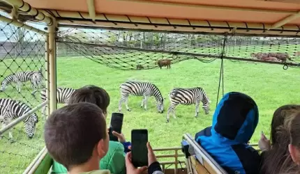 Skalne miasto i Safari - Obieżyświat przekroczył granice Polski