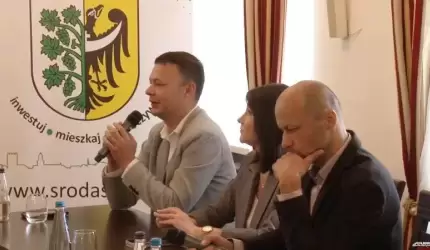 VI sesja Rady Miejskiej w Środzie Śląskiej (na żywo)
