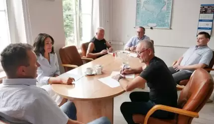 Podpisano umowę na wykonanie oznakowania poziomego na drogach Powiatu