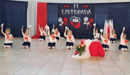 Uroczystość z okazji Święta Niepodległości w Przedszkolu i Żłobku w Szczepanowie